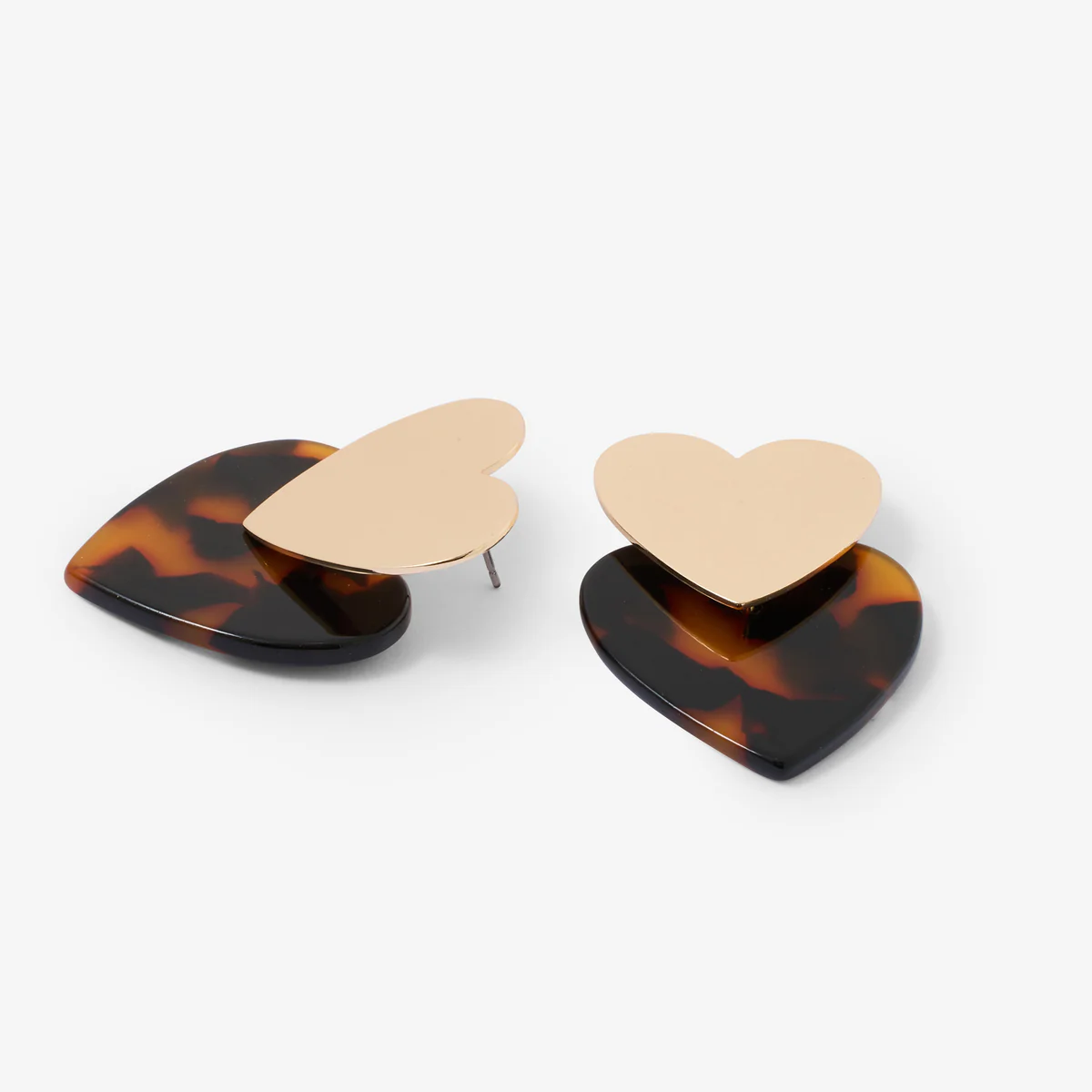 Boucles d'oreilles double cœur en métal et résine - Image 3