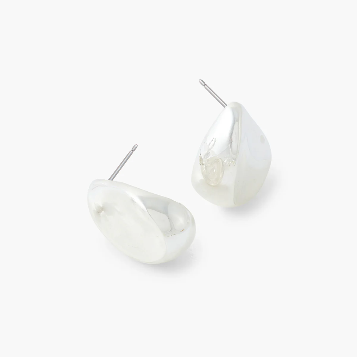 Boucles d'oreilles en forme d'ovales irréguliers argentés - Image 2