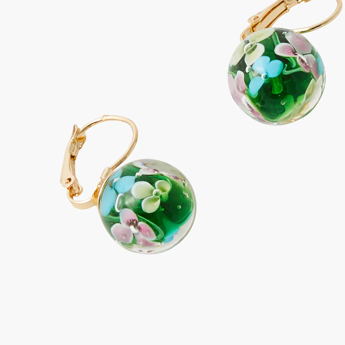Boucles d'oreilles perles de verre vertes - Image 2