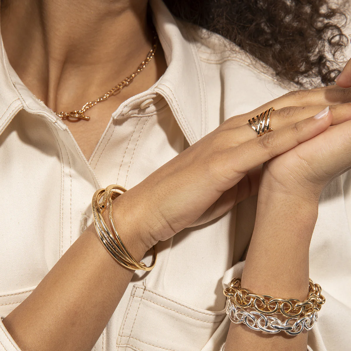 Bracelet à maillons argentés - Image 2