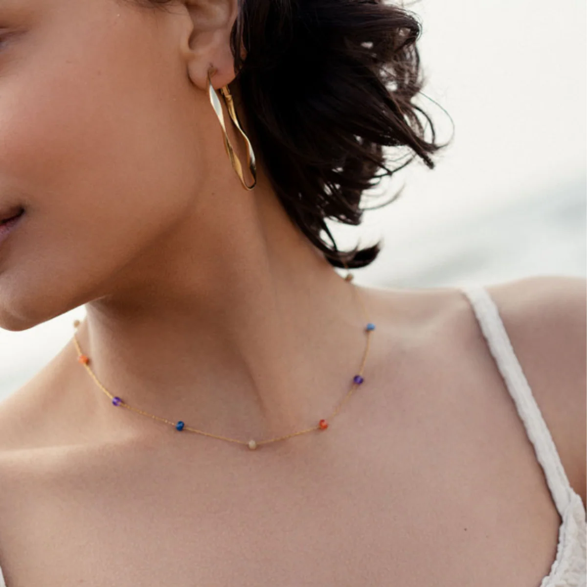 Collier fin acier inoxydable perles à facettes multicolores - Image 2