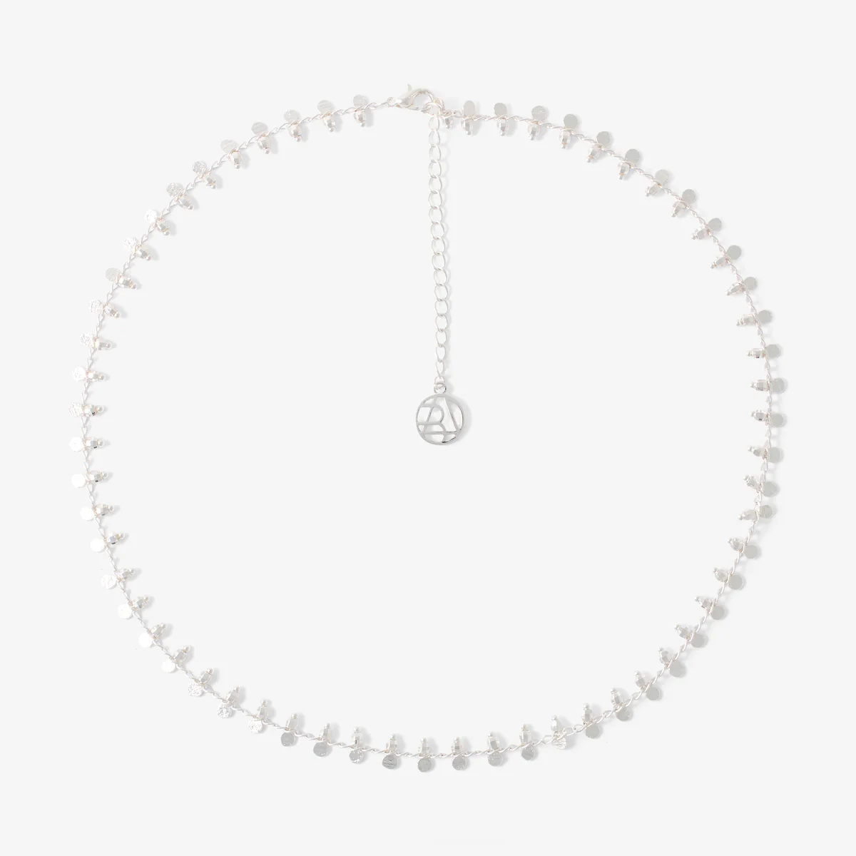 Collier perles facettées argentées