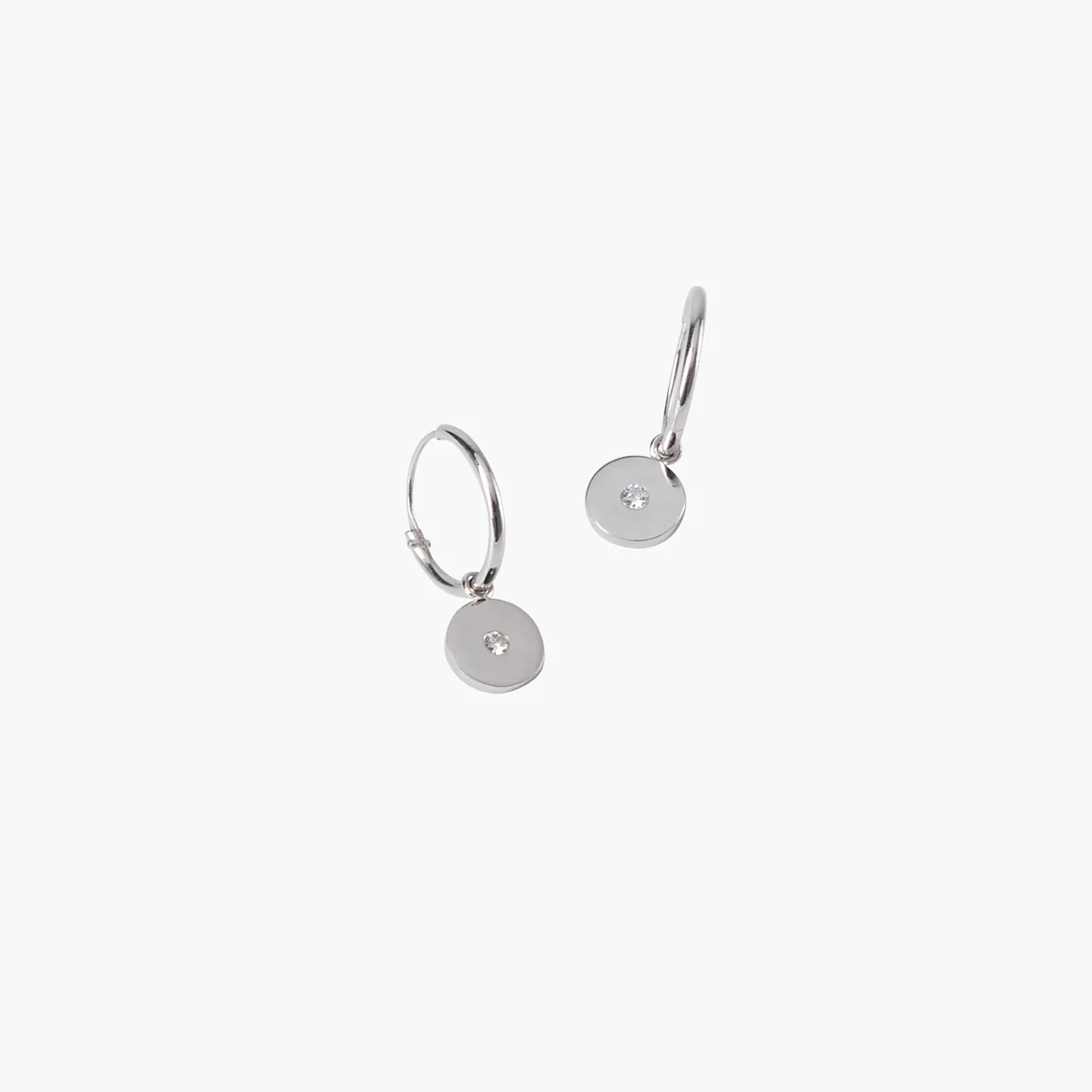 Créoles argent 925 à médaillon serti d'un diamant - Image 2