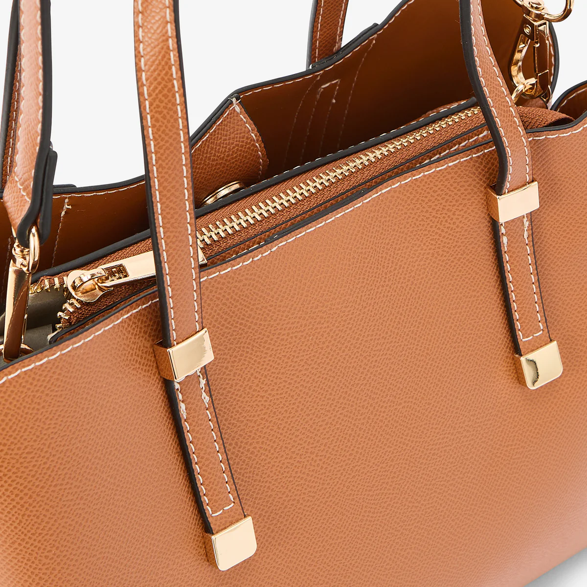 Petit sac à main effet grainé camel - Image 5