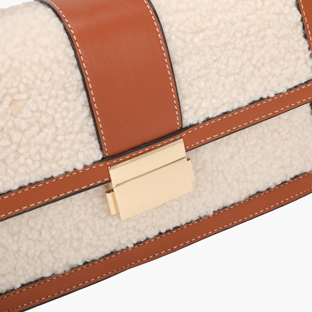 Petit sac à main effet mouton ivoire et marron - Image 6