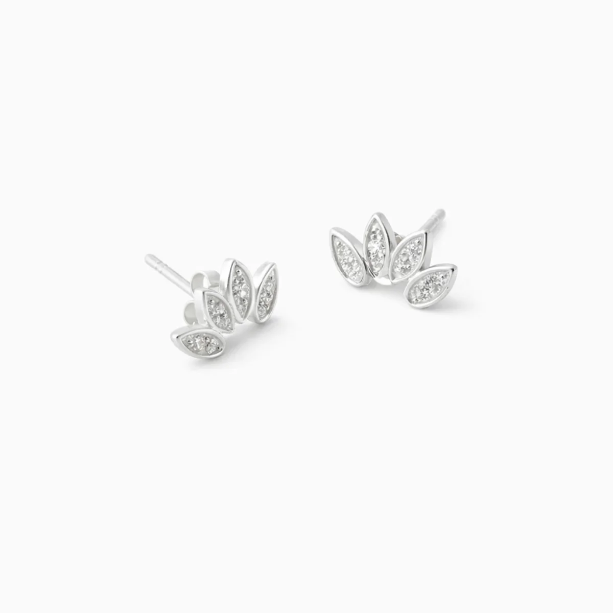 Puces d'oreilles pétales de zircon - argent 925 - Image 2