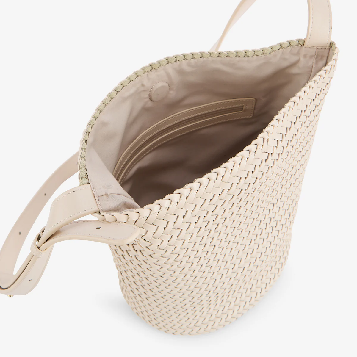 Sac seau tressé écru - Image 5